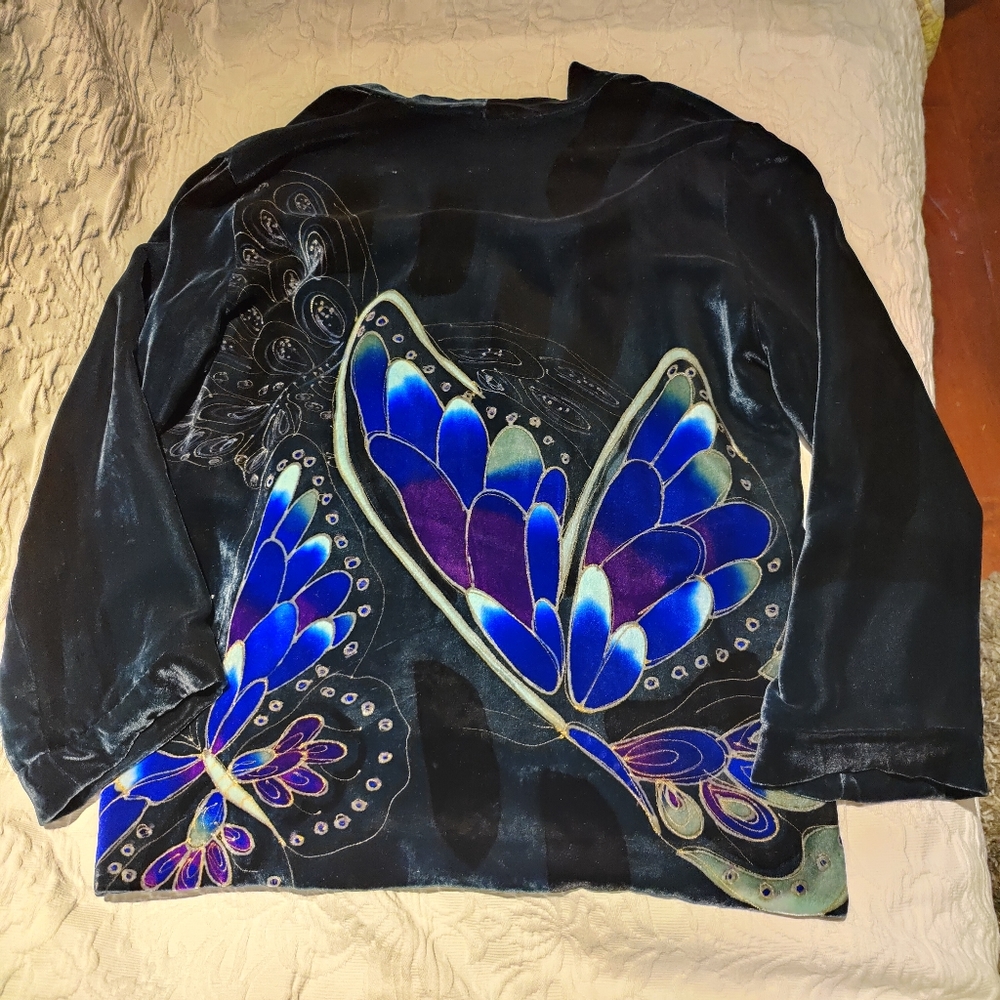 Chico’s Anniversary Collection velvet butterflies jacket. Large.